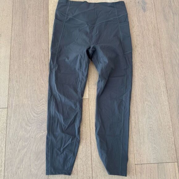 $45 Halara High Waisted Tummy Control Side Pocket Leggings 7/8 length size large - Picture 5 of 8